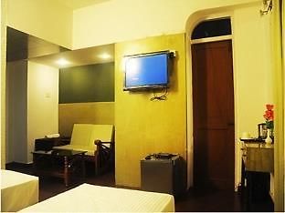 Ganga International Hotel Madras Buitenkant foto